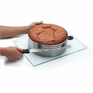 Forma na krájanie torty Sweetly Does It Kitchen Craft