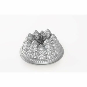 Forma na bábovku v striebornej farbe Nordic Ware Pines
